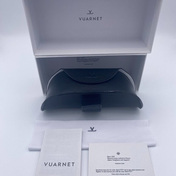 Vuarnet Sunglasses Case Set,Black Hard Leather,Belt Clip,Boxed,Cloth,Auth Card - Picture 5 of 10